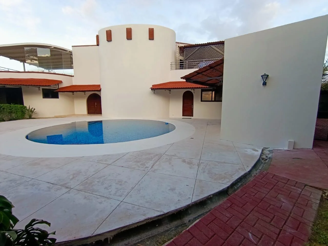 Pool courtyard
