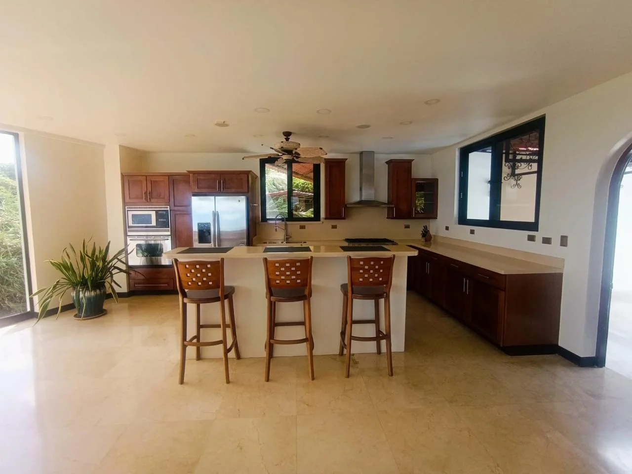 Kitchen and bar area
